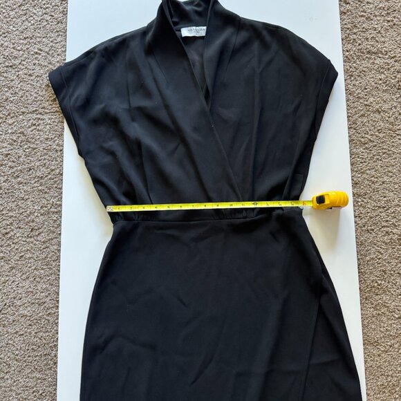 MM Lafleur Asymmetrical V-Neck Sheath Dress Size 12 Black Cocktail Work Office - Picture 3 of 7